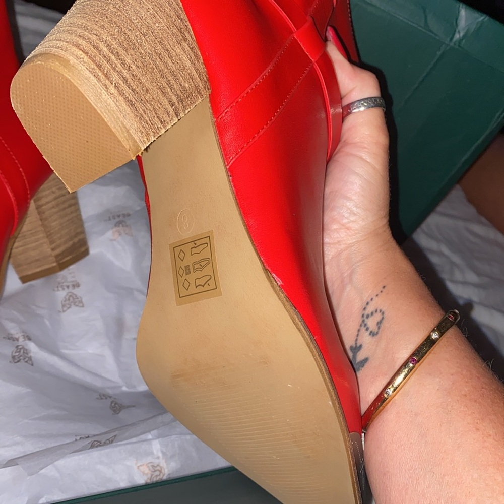 NWT BEAST FASHION Faux Leather Red cowboy Boots with Metallic Toe , 3" Heel - Picture 5 of 11